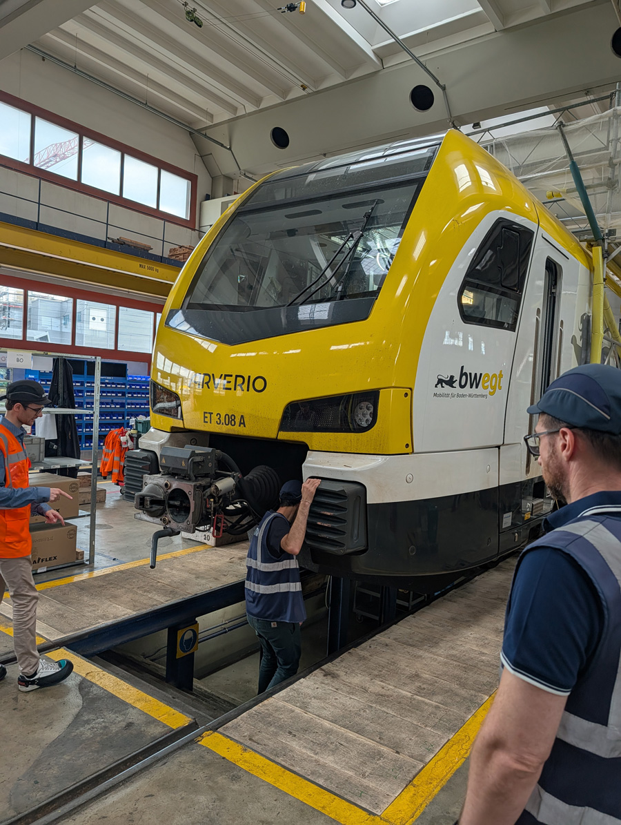 ETCS ATO Umruestung Bestandsflotte Aussenansicht Zug