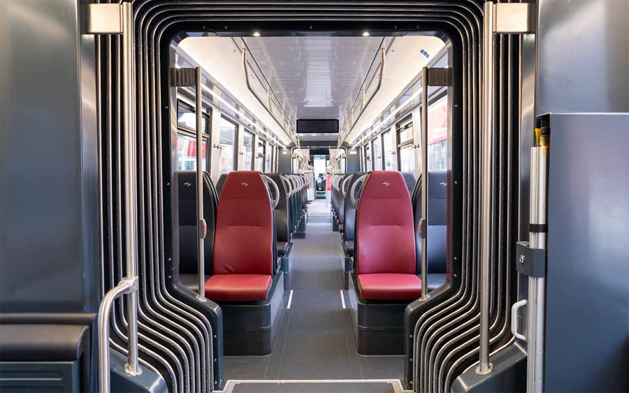 Projekt TramTrain Fahrzeug Innenansicht